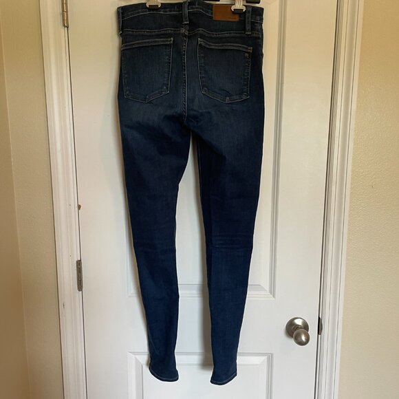 Madewell Tall 9" High Rise Skinny Jeans in Hayes Wash: Button-Front Edition - Picture 5 of 8